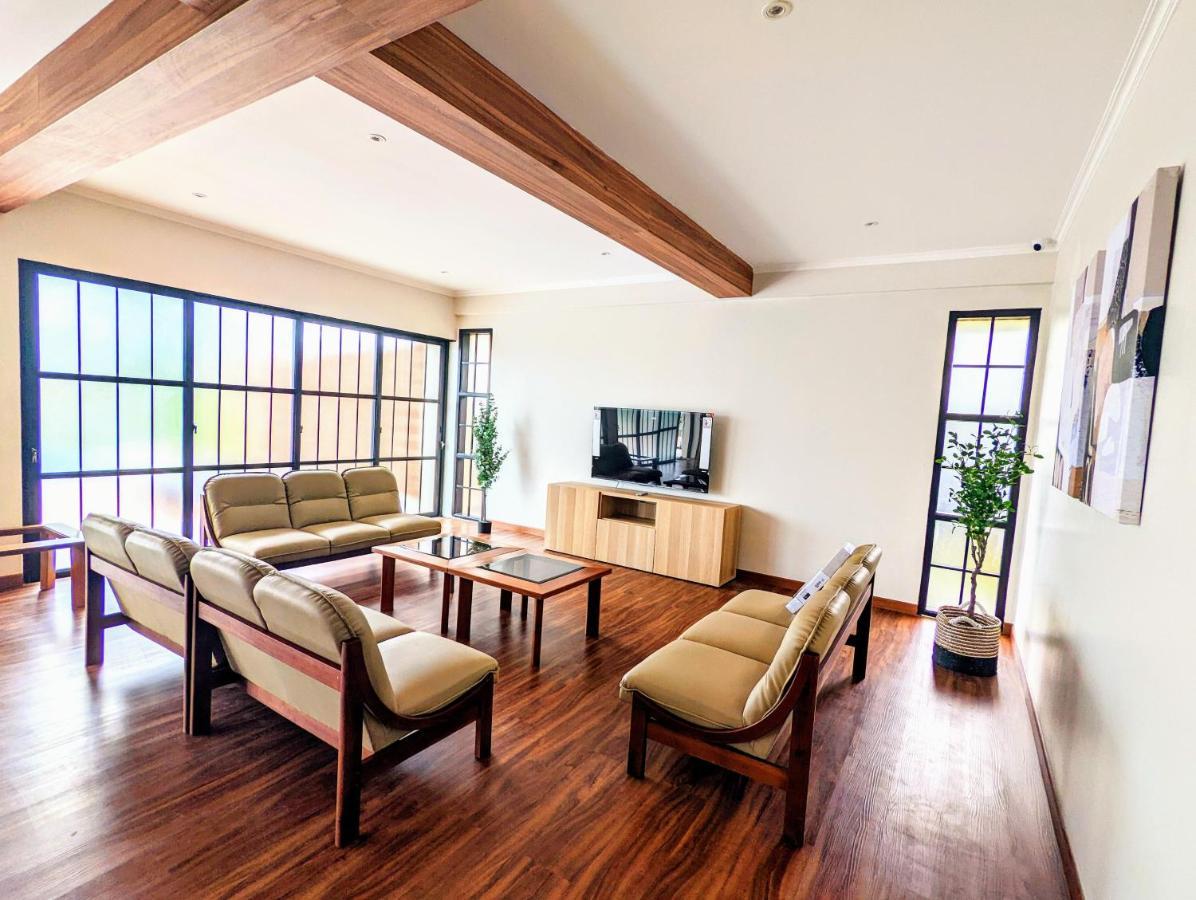 Cottonwood Exclusive Villa @Lembang Asri - Jacuzzi Playground Netflix Billyard Exteriör bild