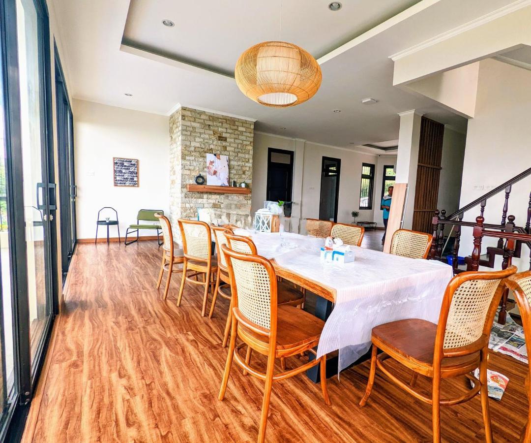 Cottonwood Exclusive Villa @Lembang Asri - Jacuzzi Playground Netflix Billyard Exteriör bild